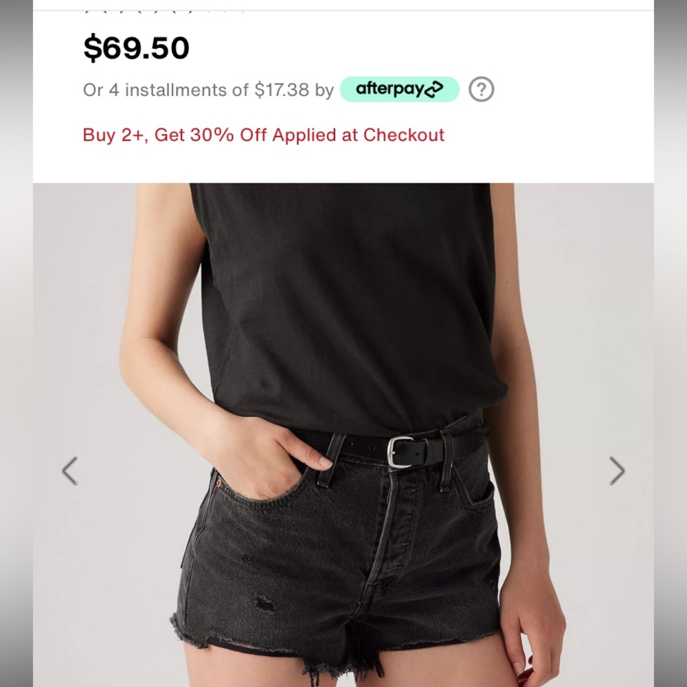NWOT LEVI 501 SHORTS